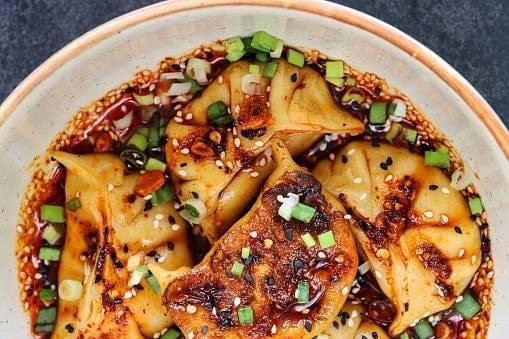Veg Chilli Momo.
