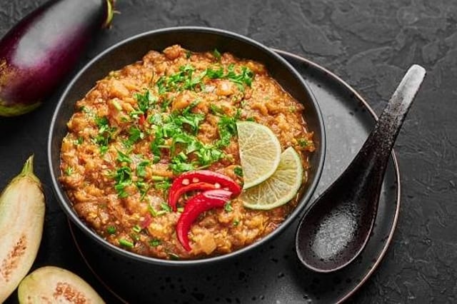 Baigan Bharta- Non Vegan.